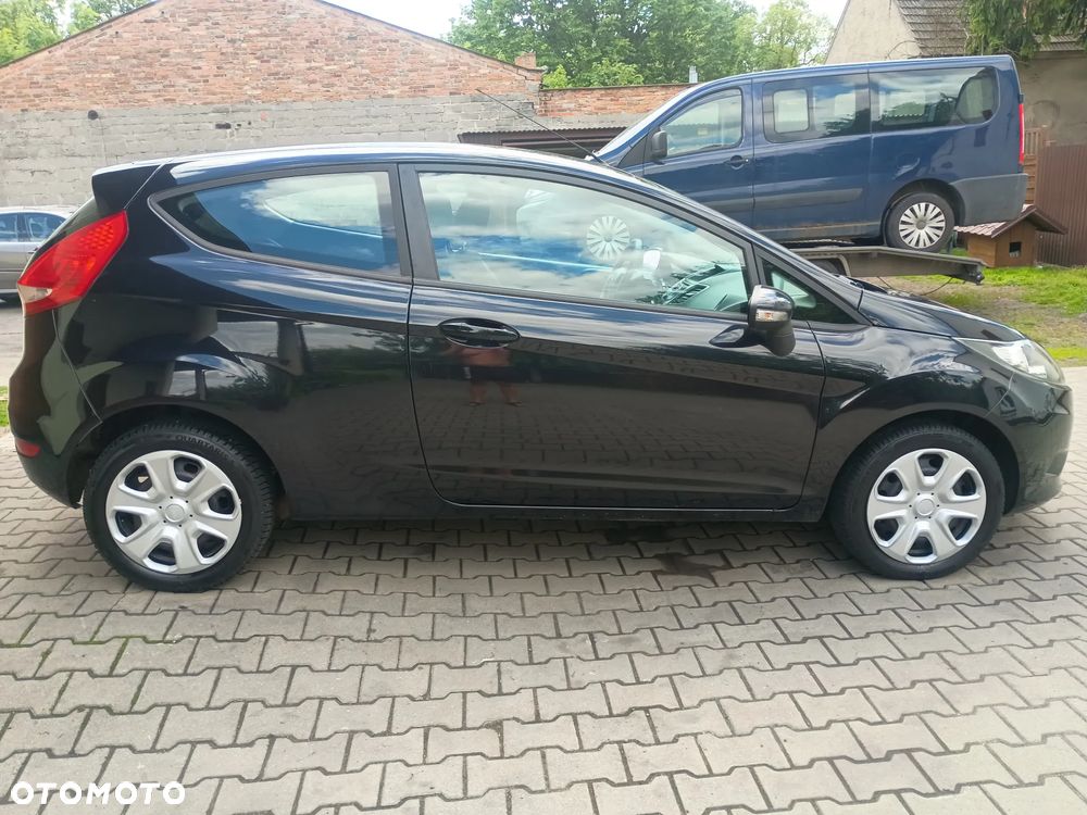 Ford Fiesta - 5