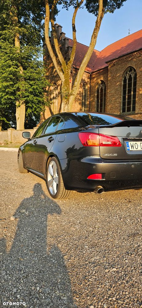 Lexus IS 250 Elegance - 4