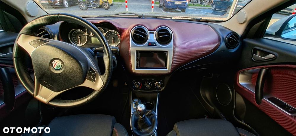 Alfa Romeo Mito - 25