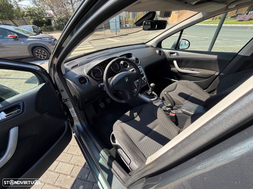 Peugeot 308 SW 1.6 HDi Executive - 20