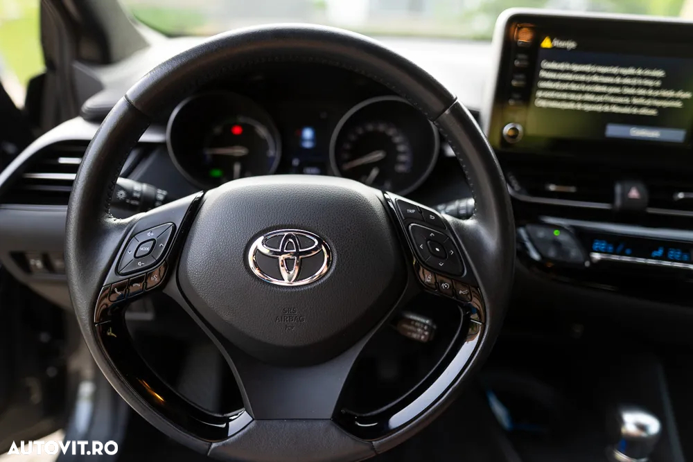 Toyota C-HR Hybrid Business-Edition - 10
