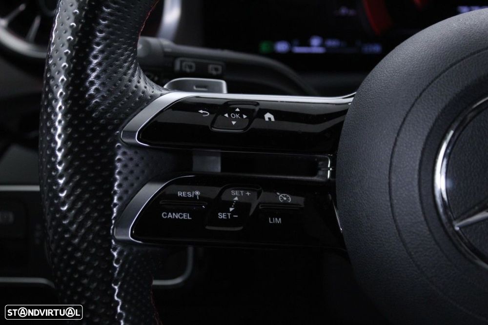 Mercedes-Benz CLA 180 d Shooting Brake AMG Line Aut. - 22