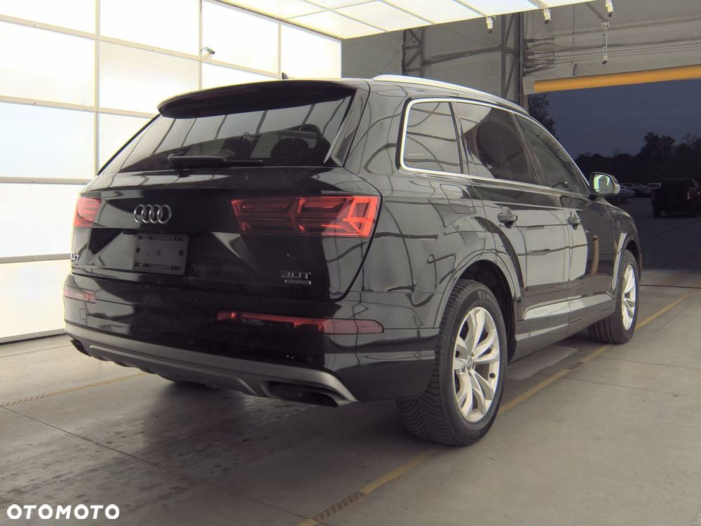 Audi Q7 3.0 TFSI Quattro Tiptronic - 4