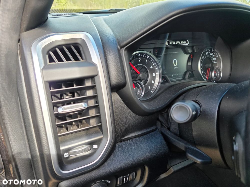 RAM 1500 5.7 Crew Cab Shortbed Bighorn Sport - 7