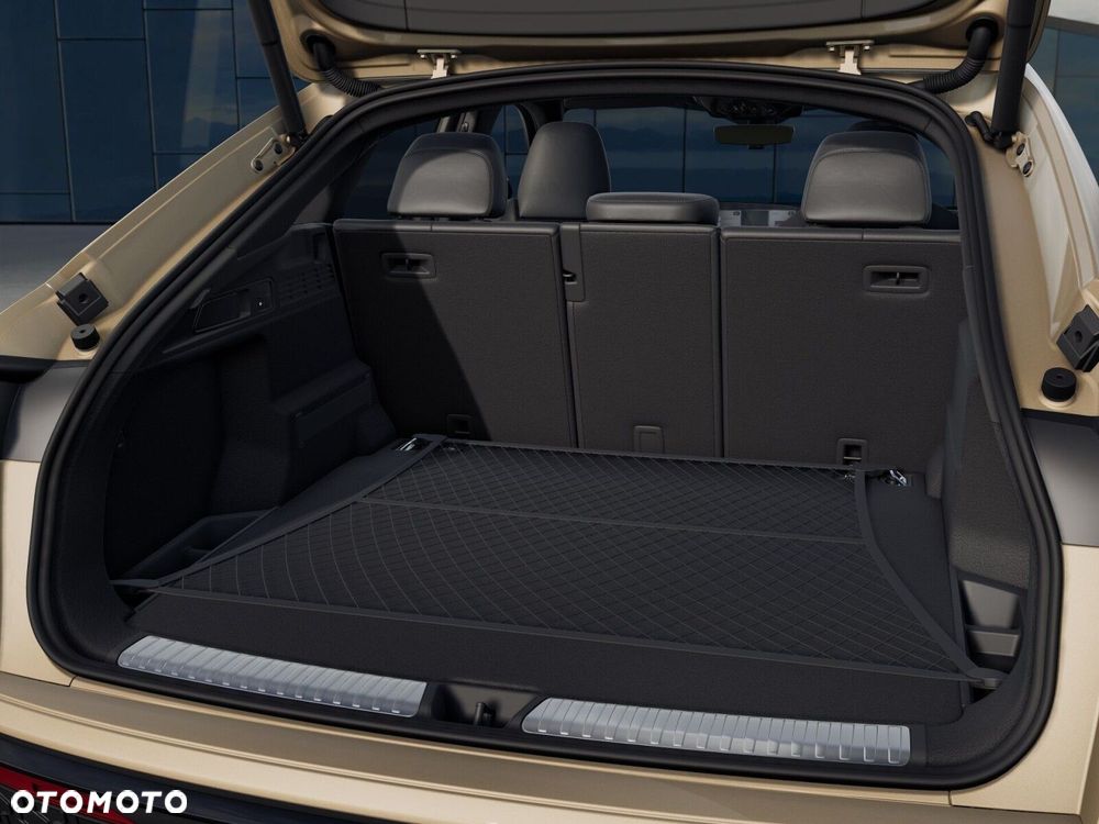 Audi Q5 Sportback - 10