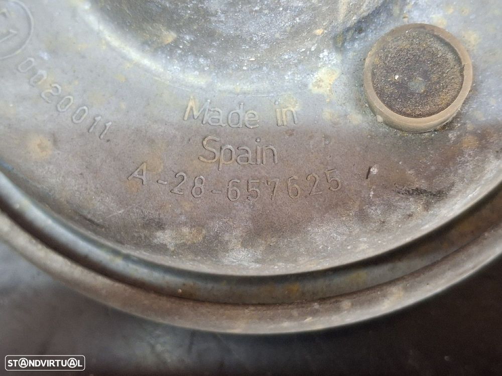 Buzina Mercedes-Benz Vito Autocarro (W639) - 3