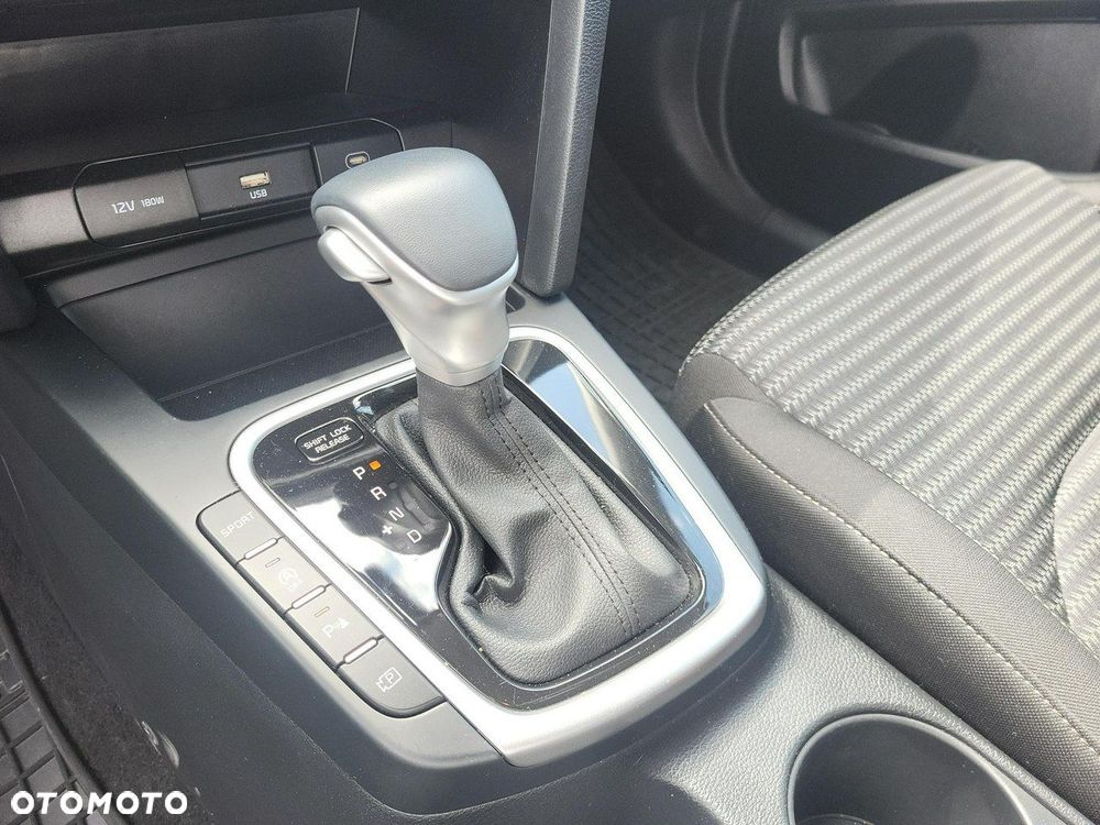 Kia XCeed 1.5 T-GDI M DCT - 15