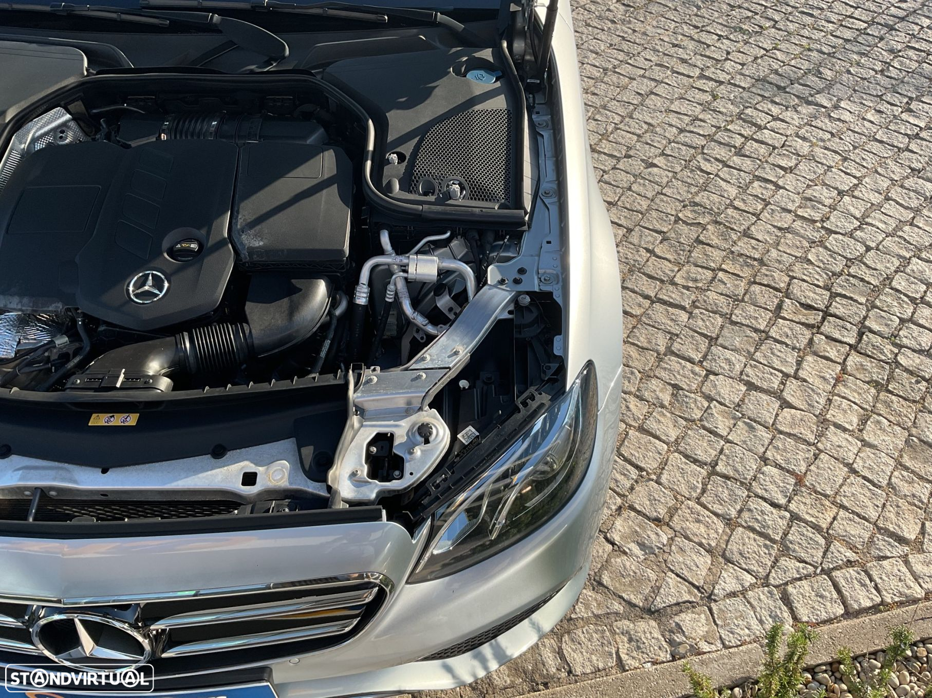Mercedes-Benz E 220 BlueTEC Avantgarde Auto. - 46