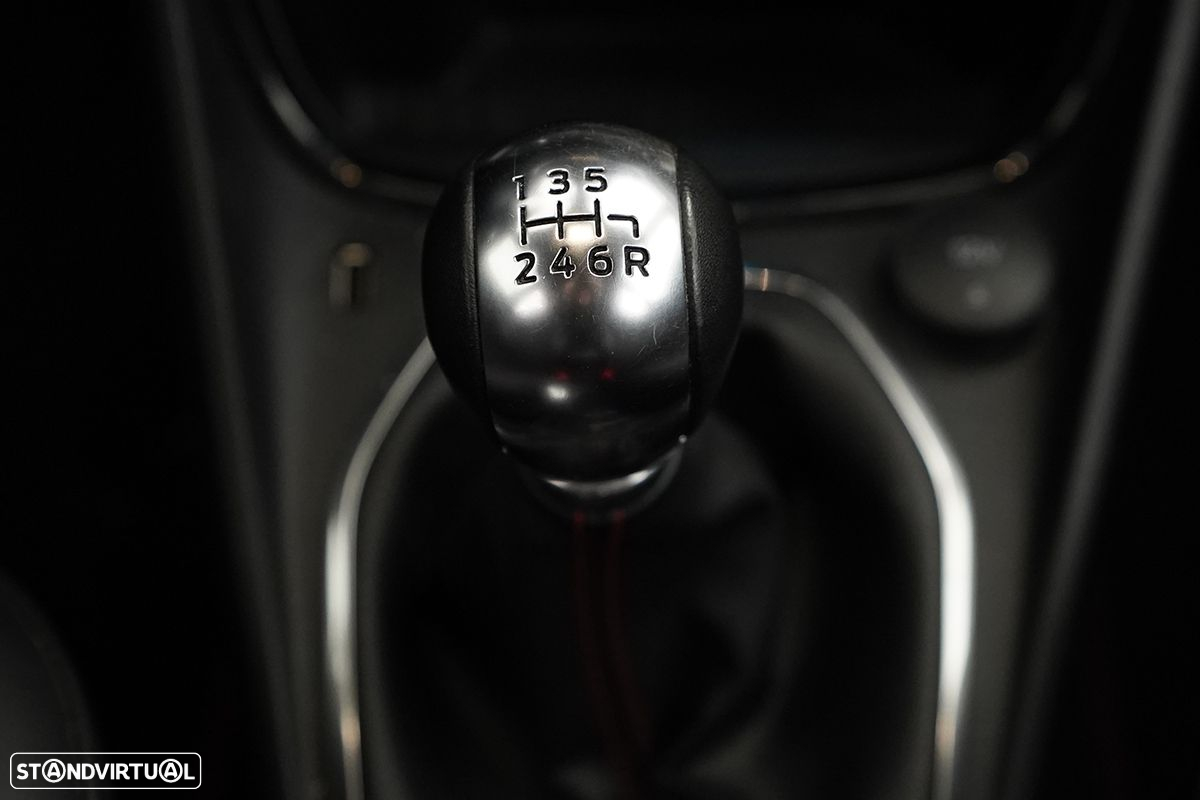 Ford Puma 1.0 EcoBoost MHEV ST-Line - 12