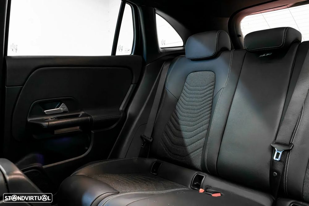 Mercedes-Benz GLA 250 e Progressive - 23