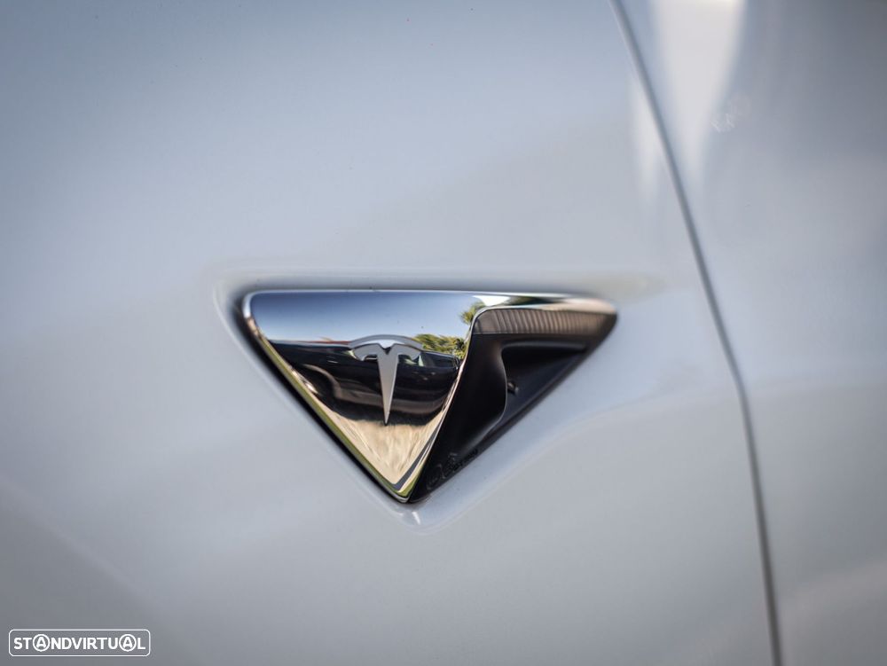 Tesla Model 3 Standard Range Plus RWD - 18