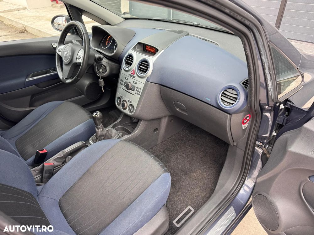 Opel Corsa - 8