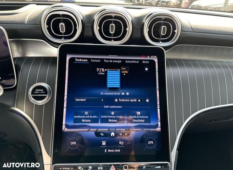 Mercedes-Benz GLC 300 e 4Matic 9G-TRONIC AMG Line Advanced - 22