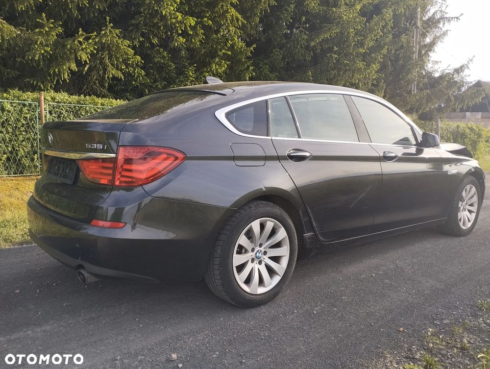 BMW 5GT 535i - 9