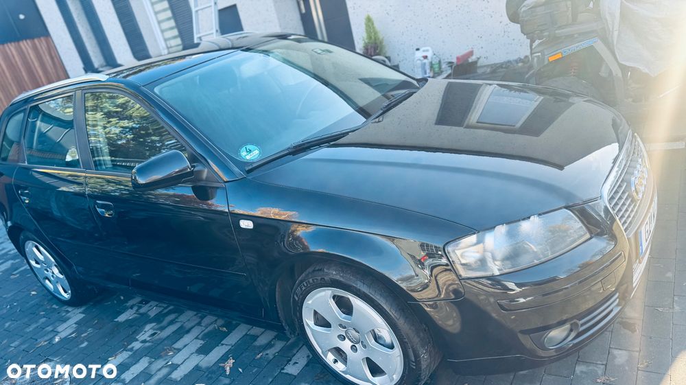 Audi A3 Sportback 2.0 TDI Ambiente - 5