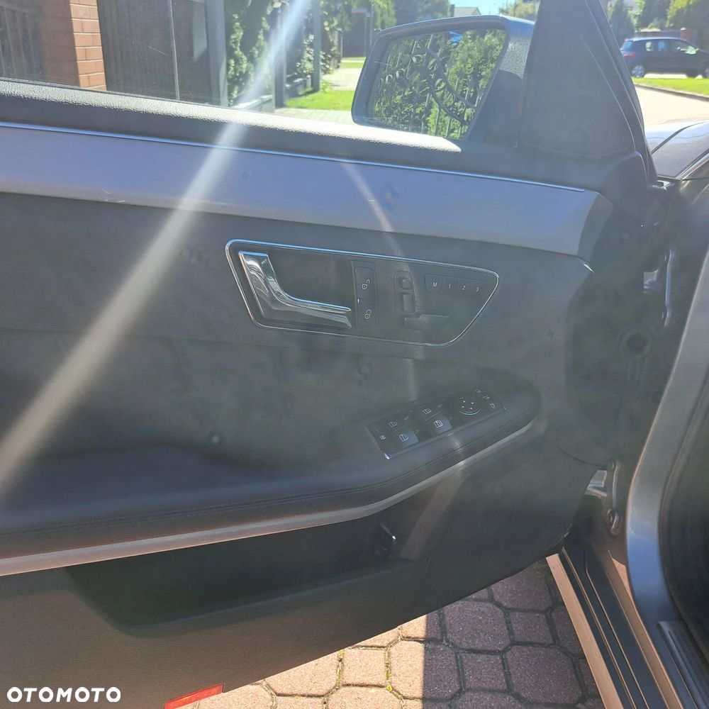 Mercedes-Benz Klasa E 350 CDI 4-Matic Elegance - 10