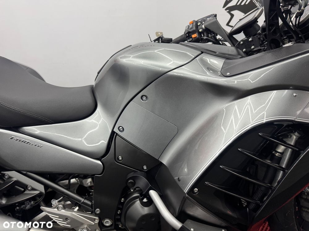 Kawasaki GTR - 36
