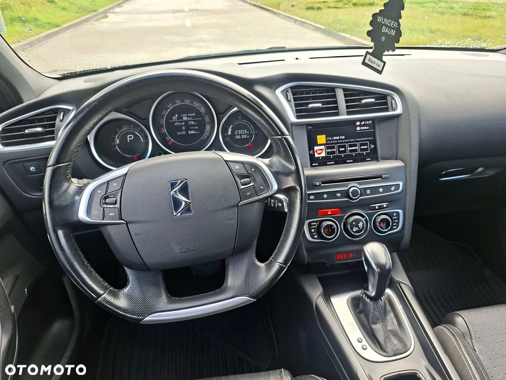 DS Automobiles DS 4 - 12