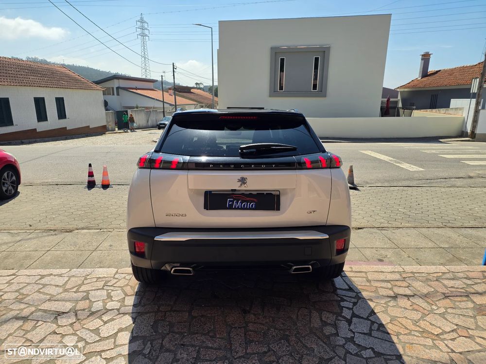 Peugeot 2008 1.2 PureTech GT Line EAT8 - 6