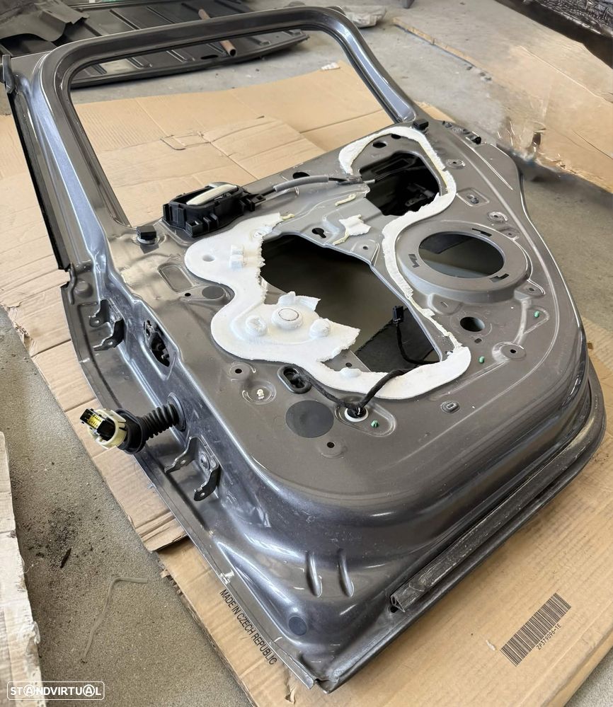 Porta trás direita PEUGEOT 2008 I - 5