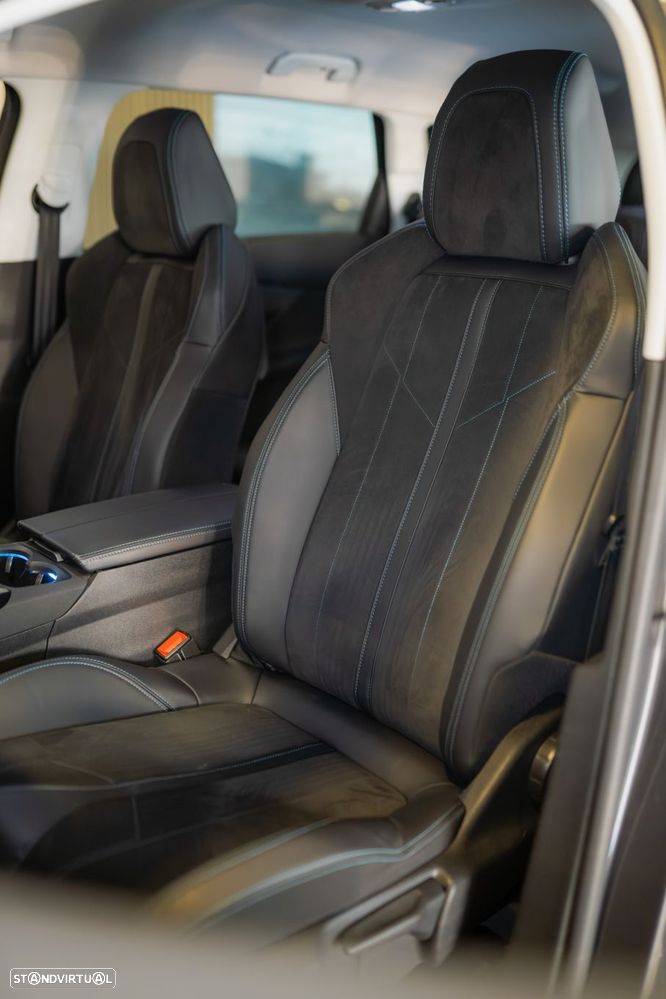 Peugeot 5008 BlueHDI 130 EAT8 Allure - 26