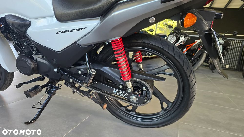 Honda CBF - 9