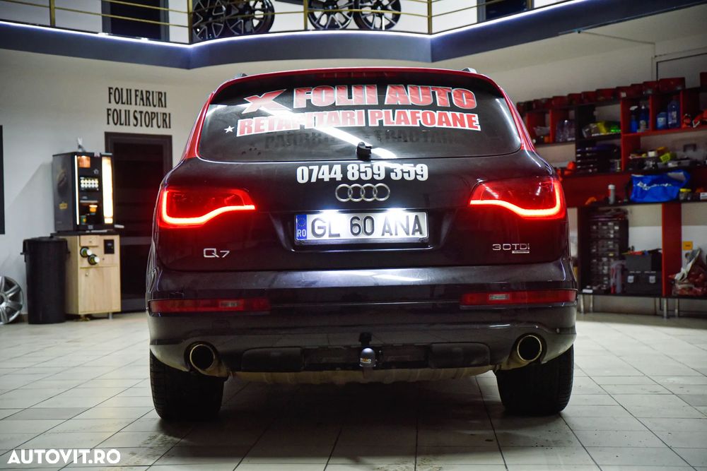 Audi Q7 - 7