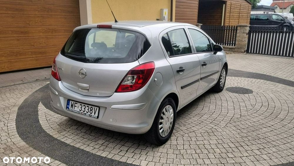 Opel Corsa - 3