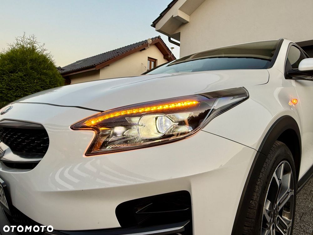 Kia XCeed 1.4 T-GDI OPF DCT7 JBL SOUND EDITION - 14