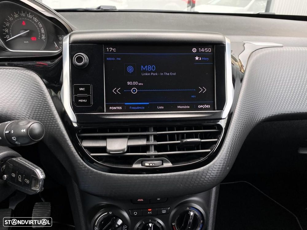 Peugeot 208 1.6 BlueHDi Style - 19