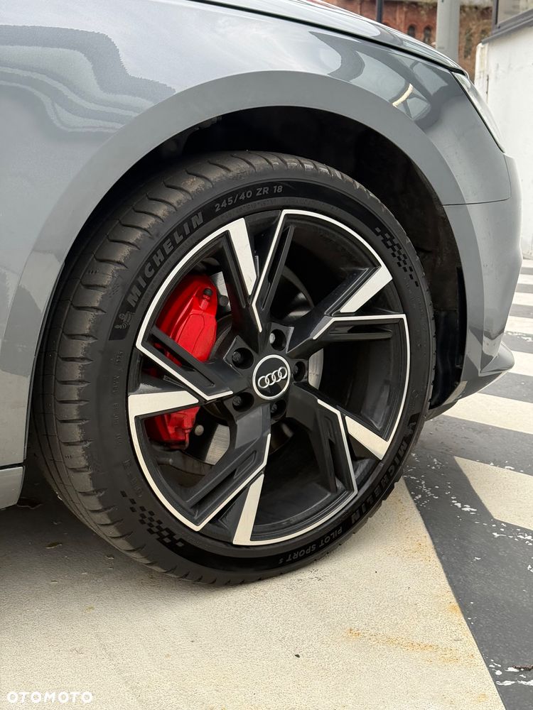 Audi A4 Avant 2.0 TDI Quattro Sport S tronic - 12