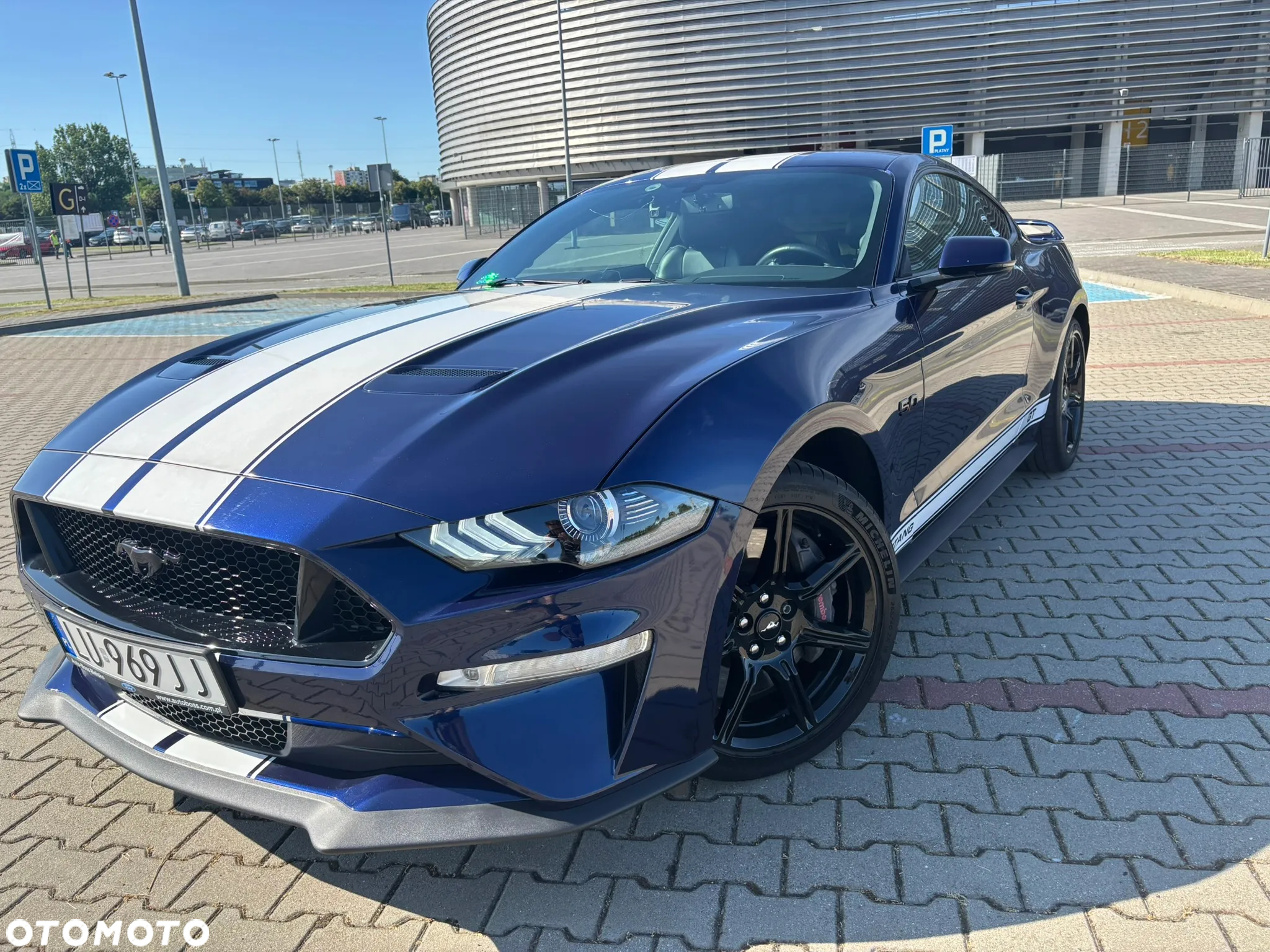 Ford Mustang - 7