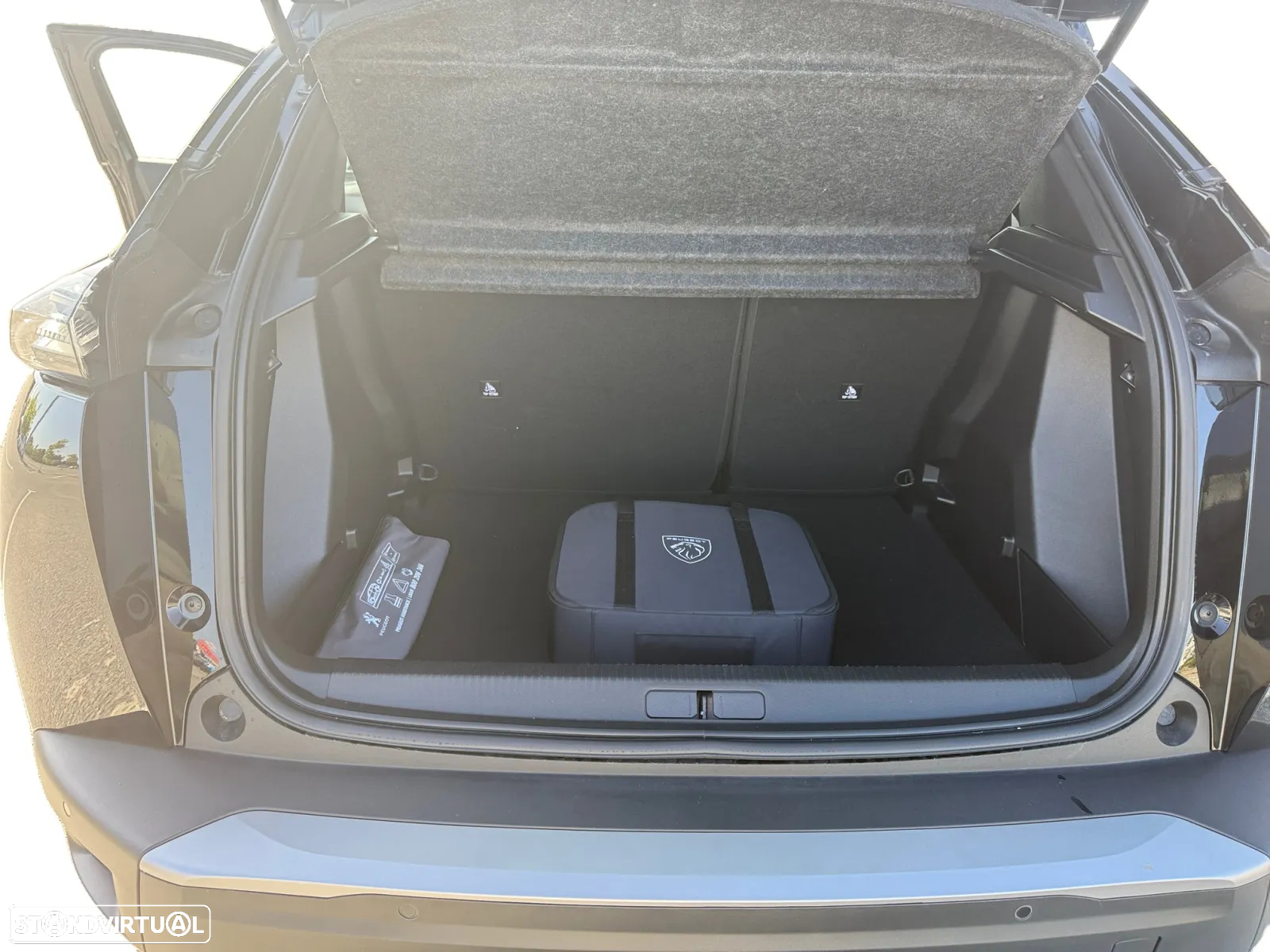 Peugeot 208 1.2 PureTech Active - 16