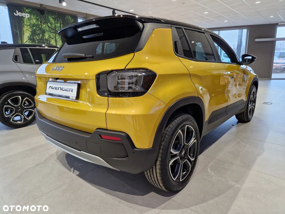 Jeep Avenger 54kWh Summit - 4