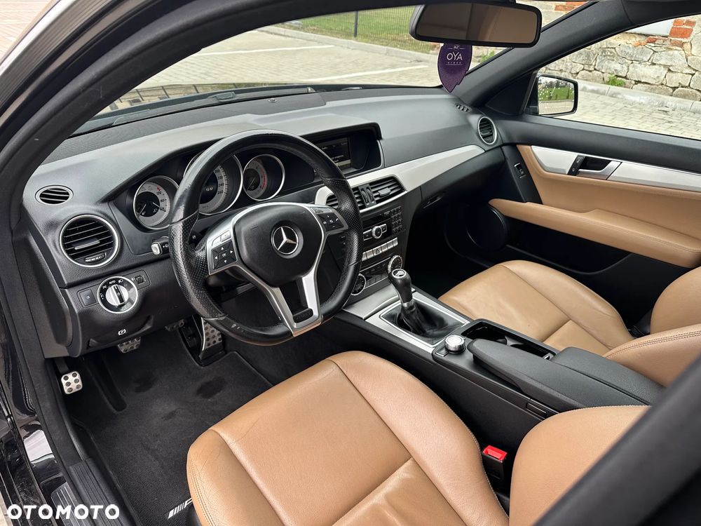 Mercedes-Benz Klasa C 200 CDI Avantgarde Edition - 10