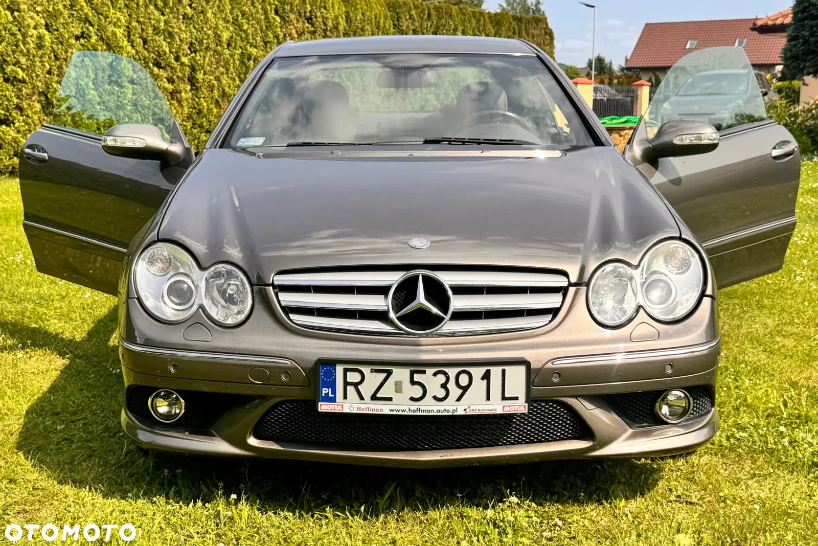 Mercedes-Benz CLK - 22