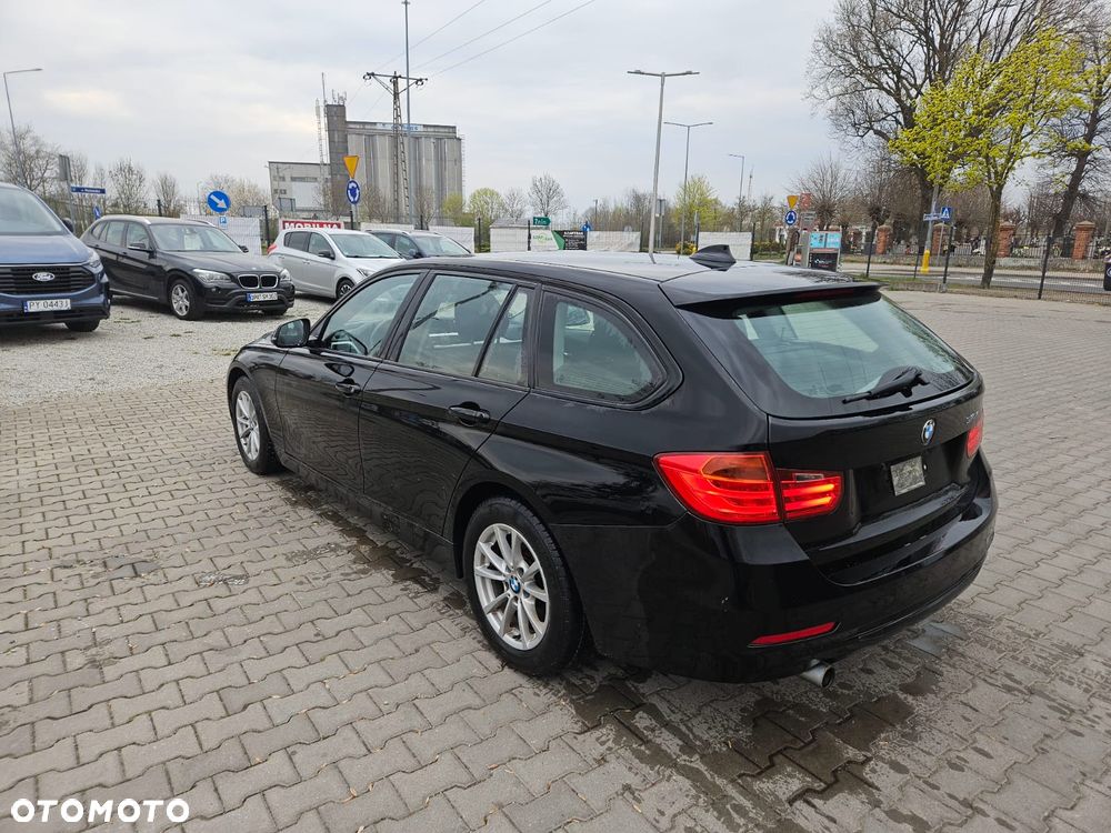 BMW Seria 3 - 13