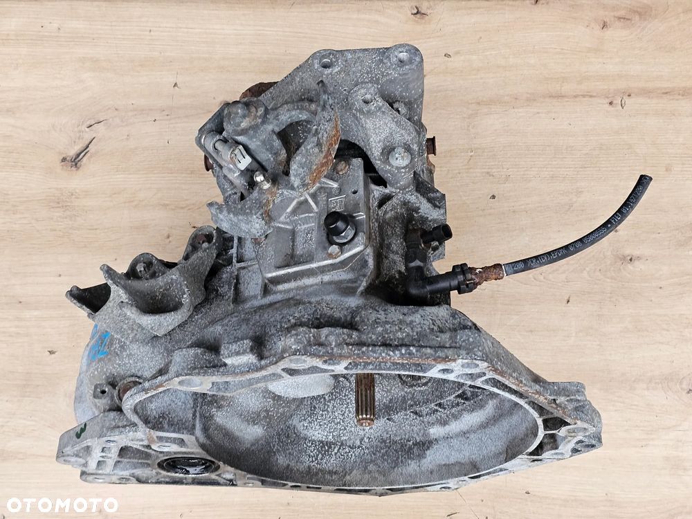 SKRZYNIA BIEGÓW OPEL ZAFIRA B 1.8 BENZYNA 140KM Z18XER F17 C394 - 12