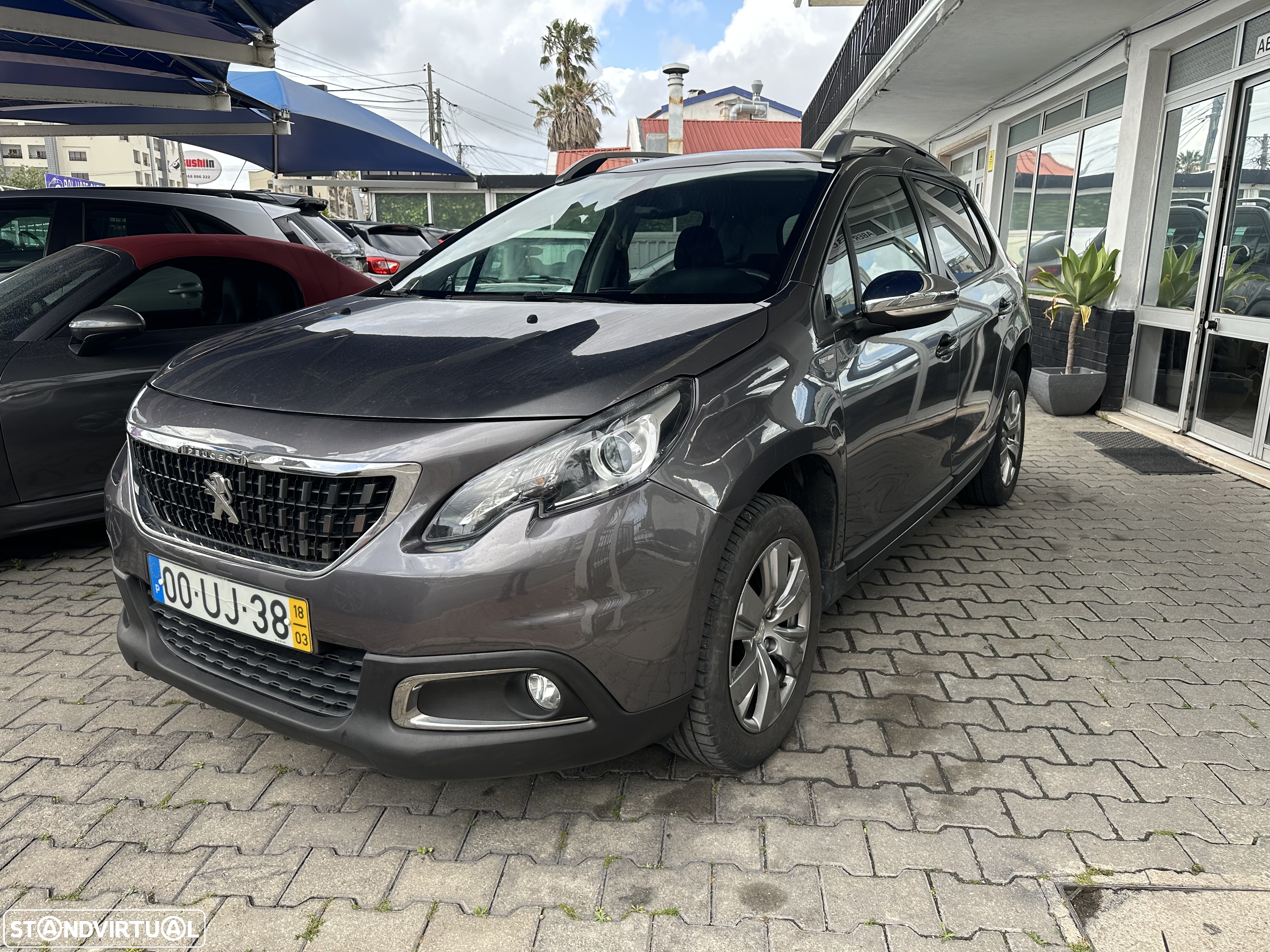 Peugeot 2008 1.2 PureTech Style - 2