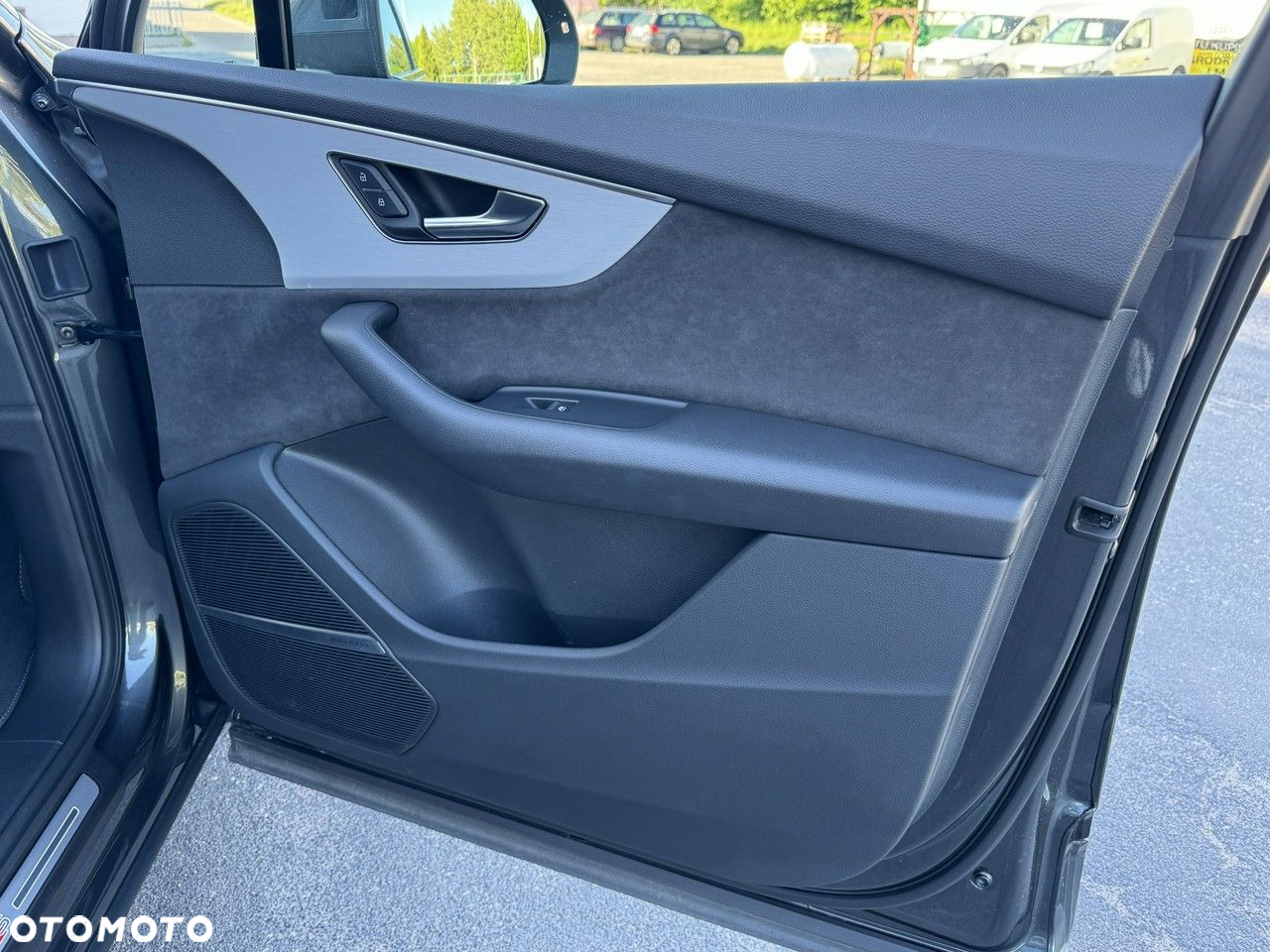 Audi Q7 - 32