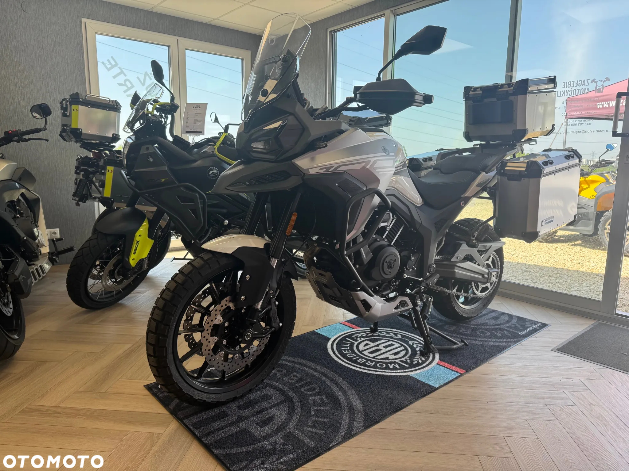 QJMOTOR SRT 800S - 2
