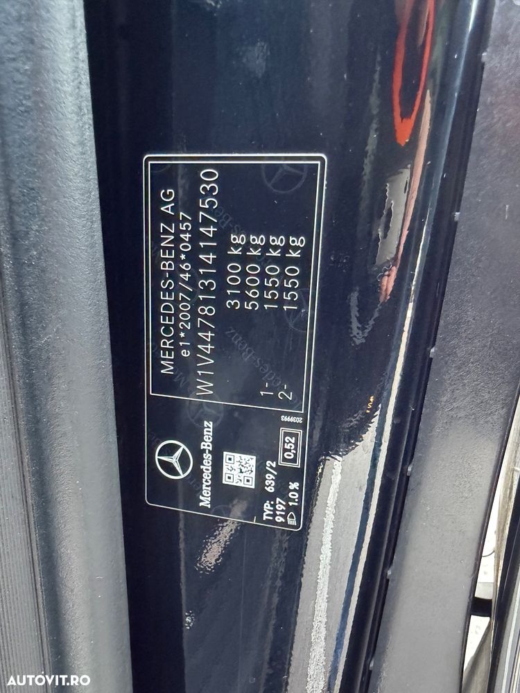 Mercedes-Benz V 300 d Lung - 16