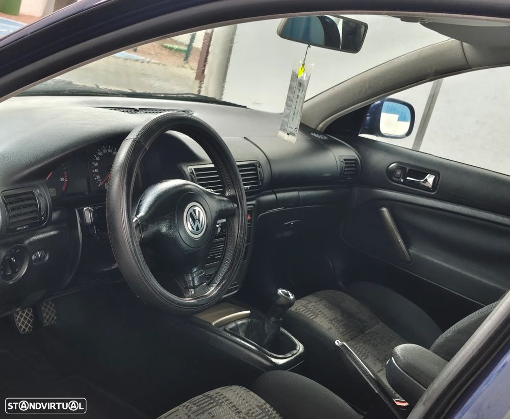 VW Passat Variant 1.9 TDi Trendline - 7