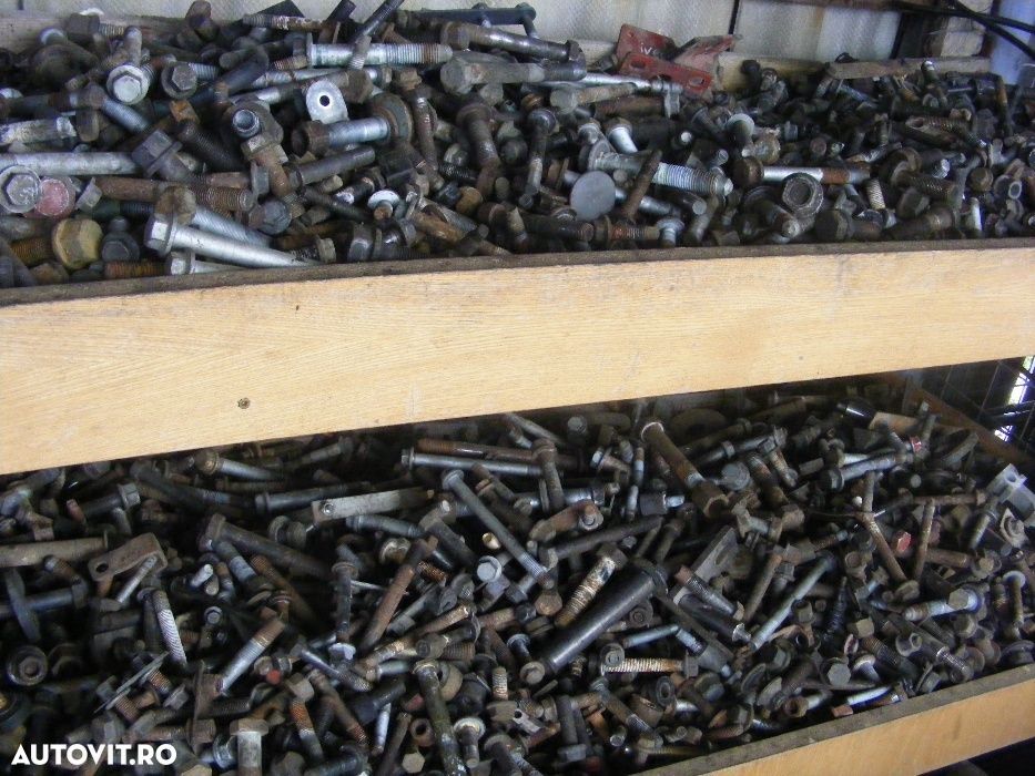 Suruburi originale de camioane - 6