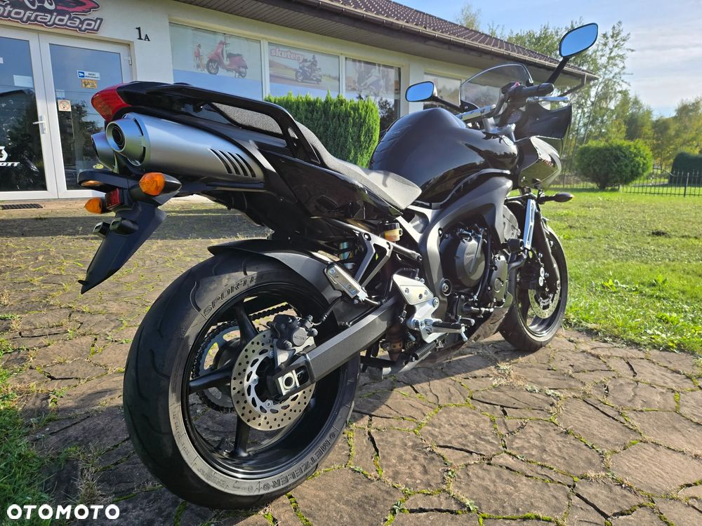 Yamaha FZ6 - 2