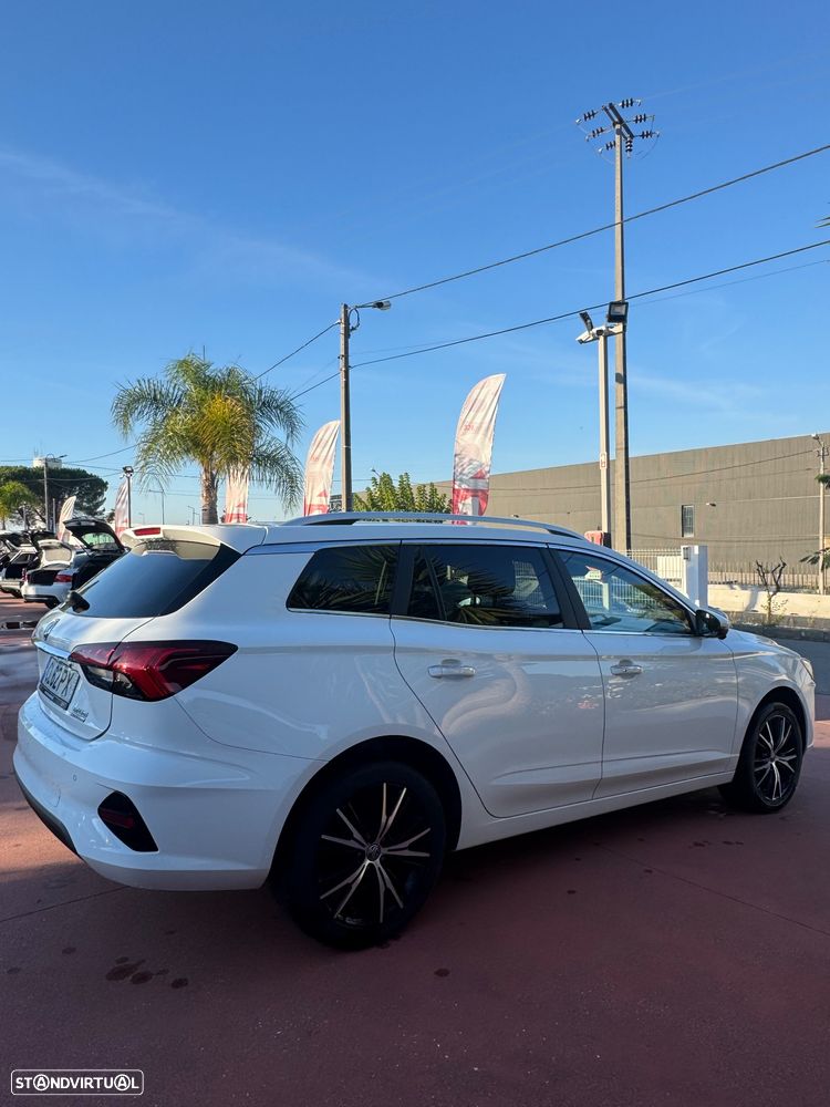 MG MG5 51 kWh Comfort - 4