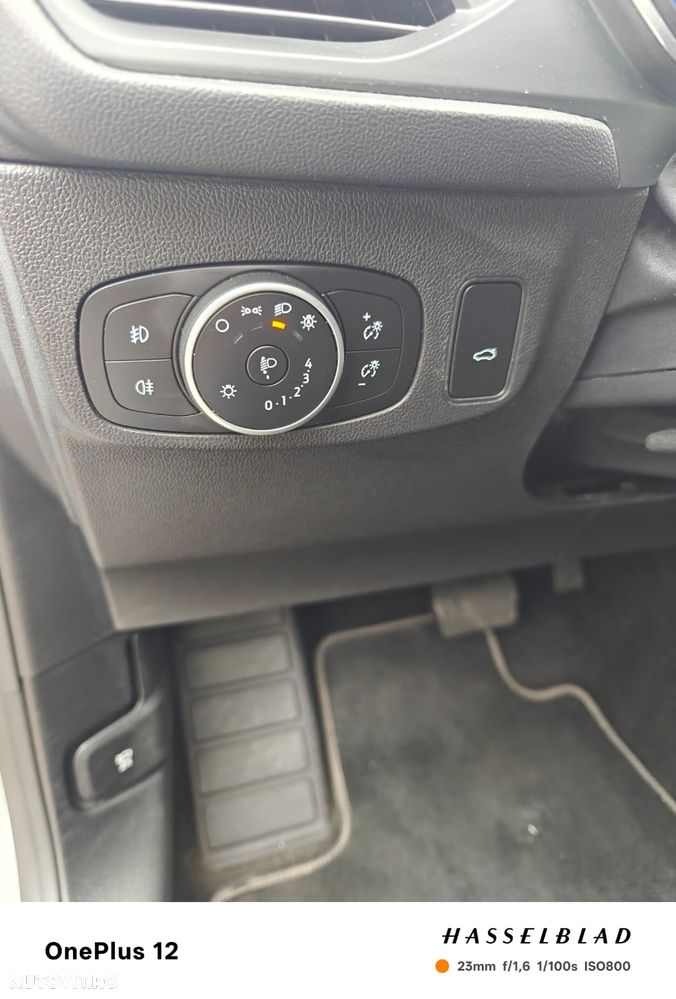Ford Focus 1.0 EcoBoost Start-Stopp-System Aut. ACTIVE - 21