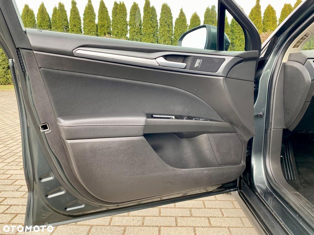 Ford Mondeo 1.5 EcoBoost Titanium - 11