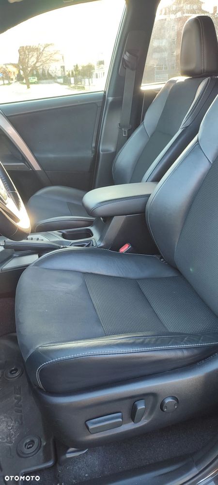 Toyota RAV4 Hybrid Style 4x4 - 9