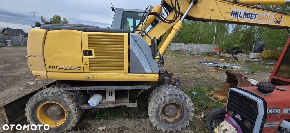 New Holland MH Plus - 1